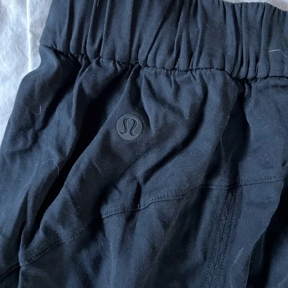 Lululemon Ebb and Flow Leggings | Size 8 - Picture 11 of 11